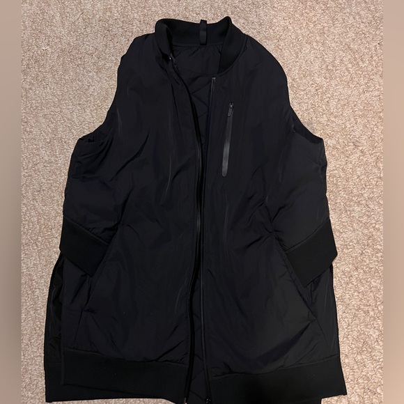 Lululemon long insulated Bomber Vest Size 8 - Picture 3 of 4